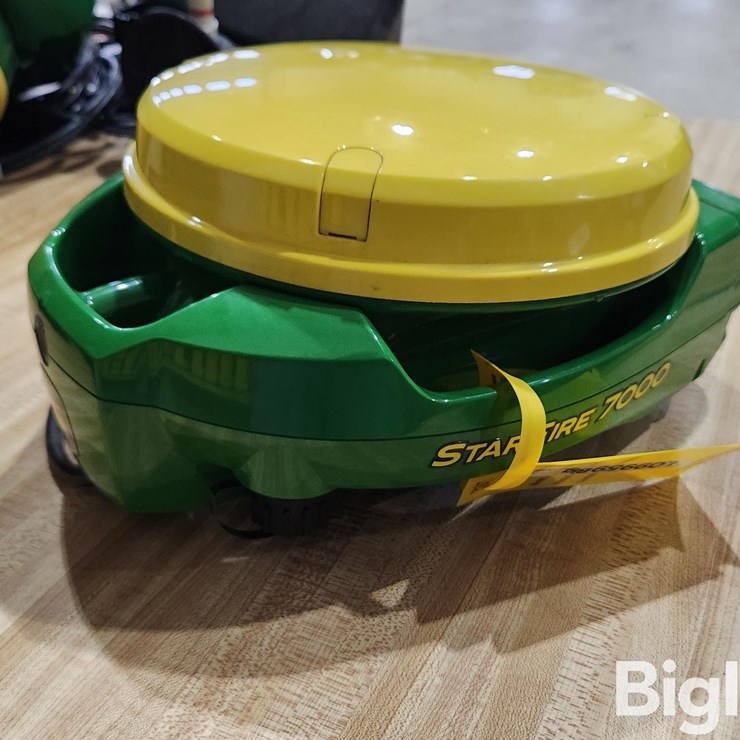 John Deere StarFire 7000 Reciever