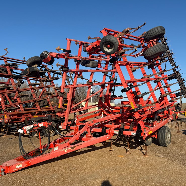 #7739 • 2014 Kuhn Krause 5635 Field Cultivator