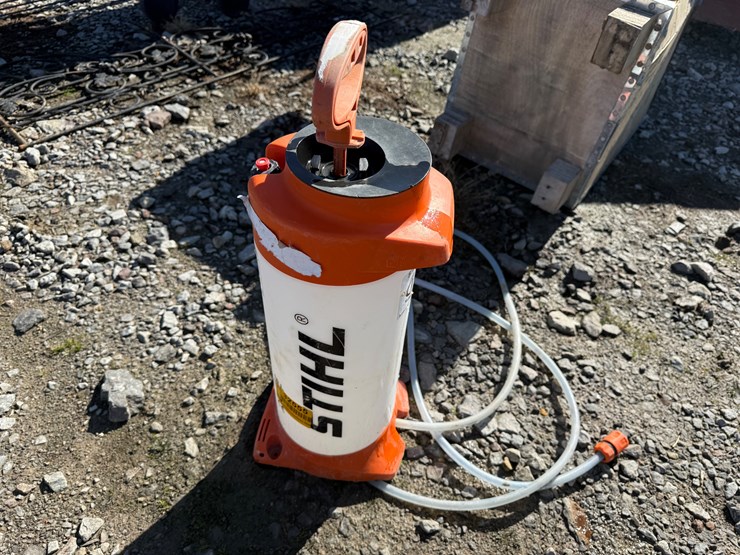 #32555-•-stihl-10l-spray-jug-inv#-32555-image-4