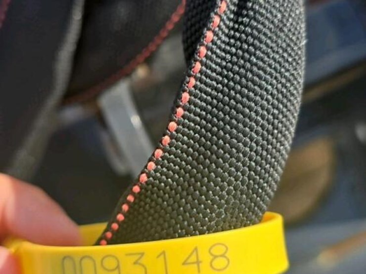 hay-grapple-for-tractor-or-skid-steer-image-5