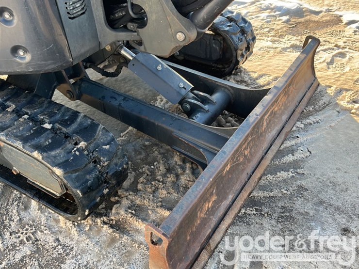 2021-bobcat-e35-image-20