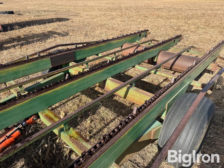 john-deere-200-image-18