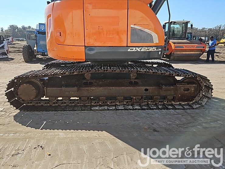 2019-doosan-dx235-lcr-5-image-8