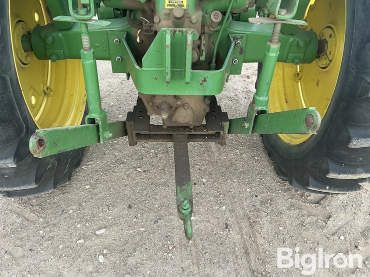 1955-john-deere-60-image-9