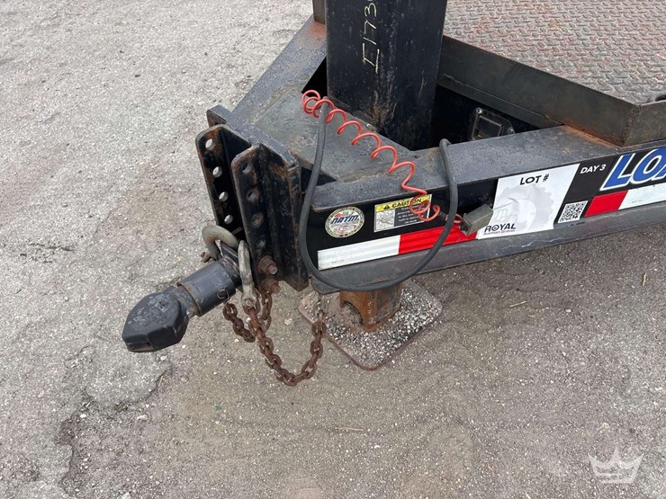 2017-load-trail-3.5-ton-t/a-equipment-tilt-trailer-image-8