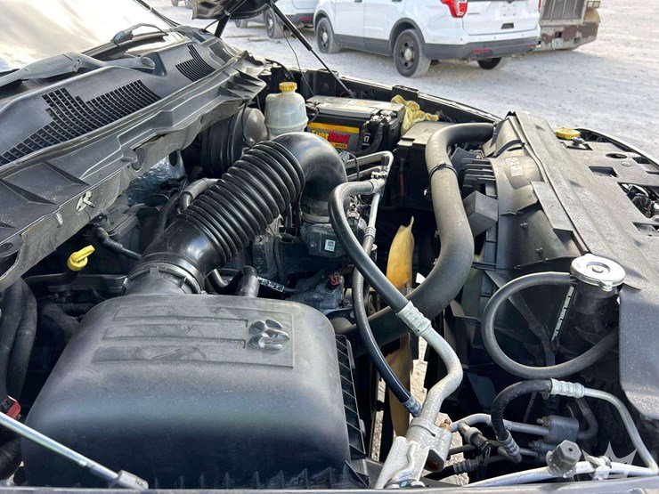 2013-dodge-1500-image-8