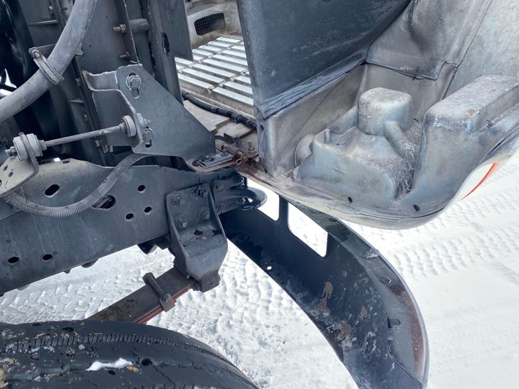 2001-case-ih-4900-image-27