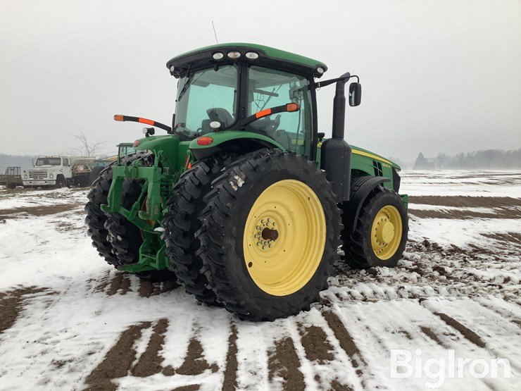 2012-john-deere-8235r-image-5