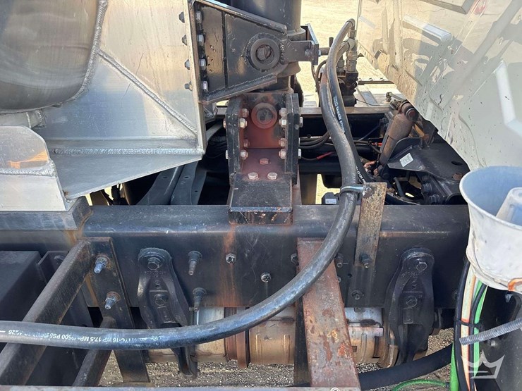 2018-international-workstar-7400-image-36