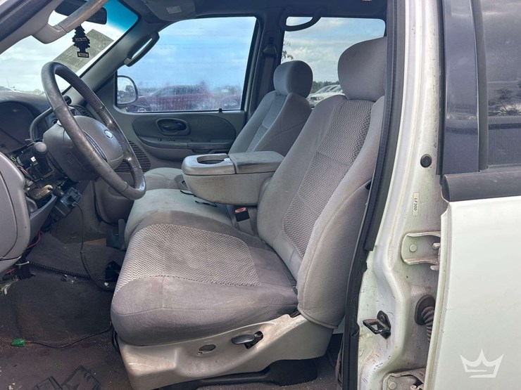 2003-ford-f150-image-12