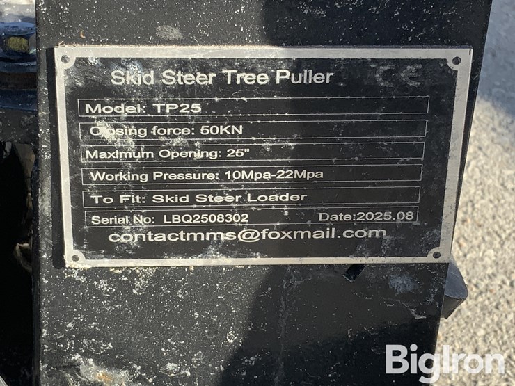 2025-giyi-tp25-skid-steer-post/tree-puller-image-20