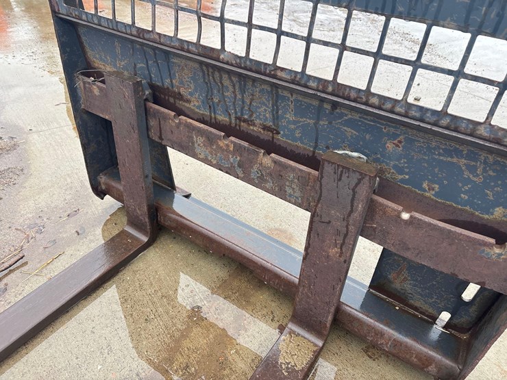 pallet-forks-attachment-image-4