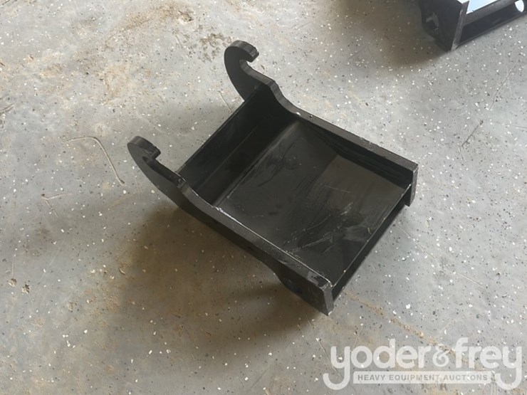 unused-2026-excavator-coupler,-fit-to-bobcat-e-series-excavator-buckets-image-3