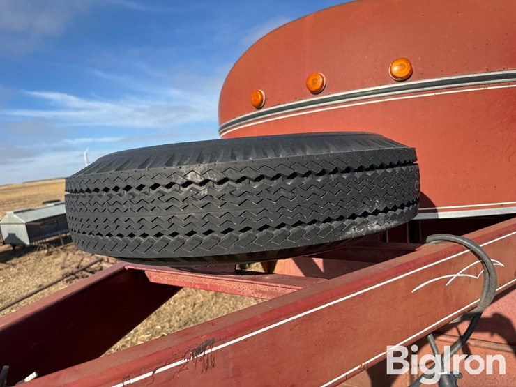 rice-16'-t/a-livestock-trailer-image-11