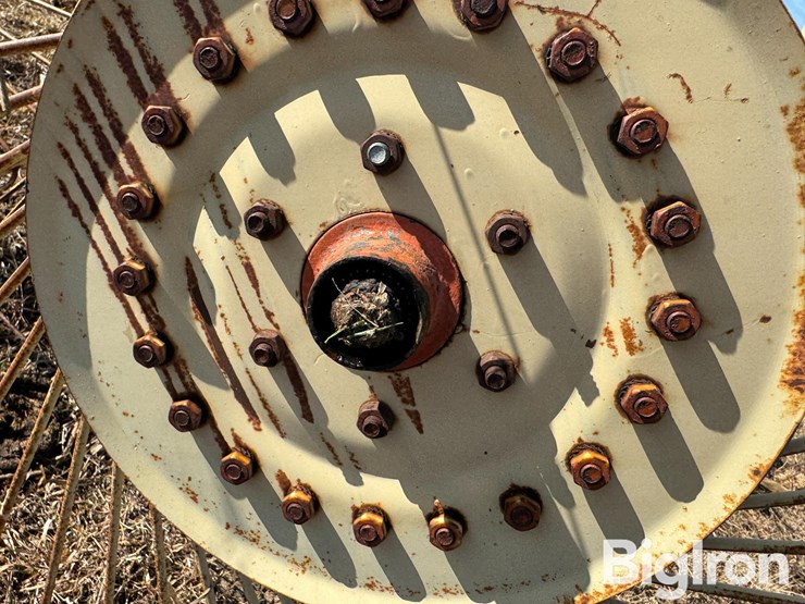 3-pt-hay-inverter-rake-image-17