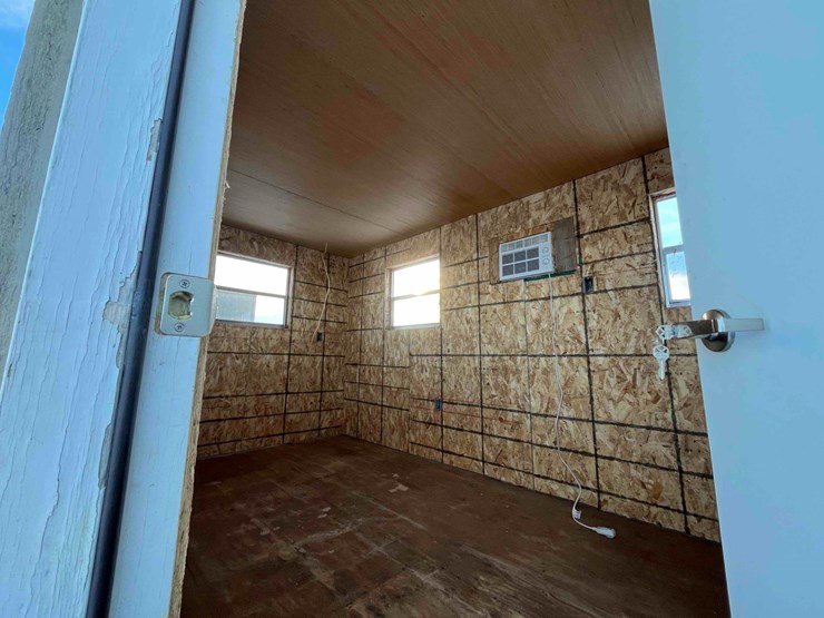 mobile-office-trailer-image-6