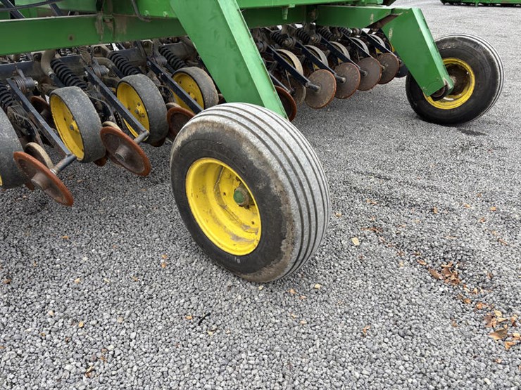 1995-john-deere-750-image-10