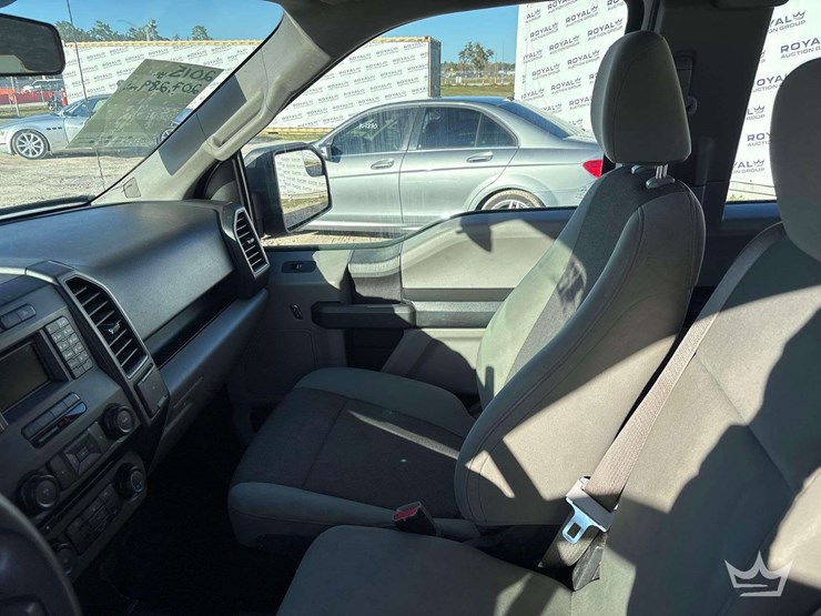 2015-ford-f150-image-22