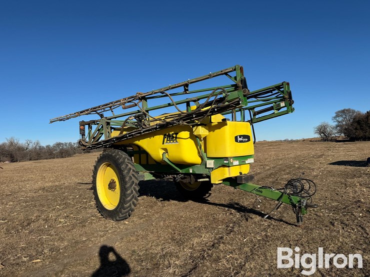 fast-1850-90'-pull-type-sprayer-image-3