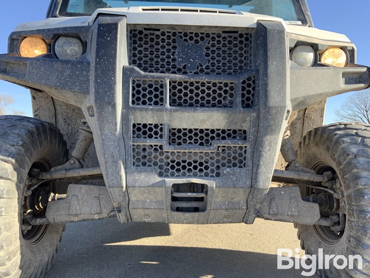 2020-bobcat-uv34-image-10