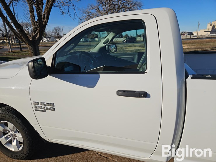 2020-dodge-1500-image-18