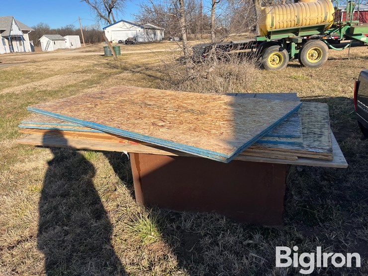 plywood-and-particle-boards-image-2