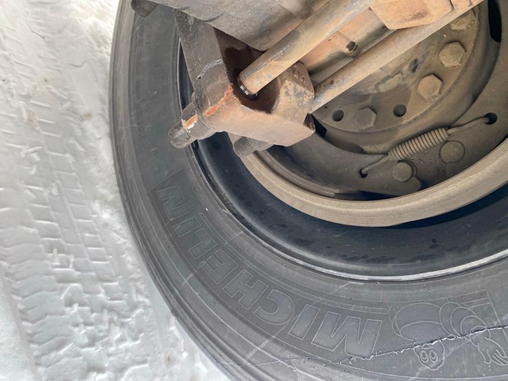 2001-case-ih-4900-image-30