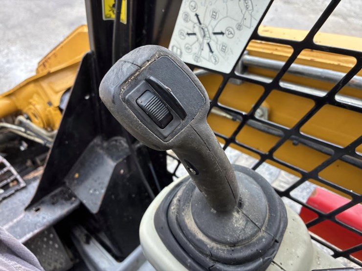 caterpillar-279c2-image-47