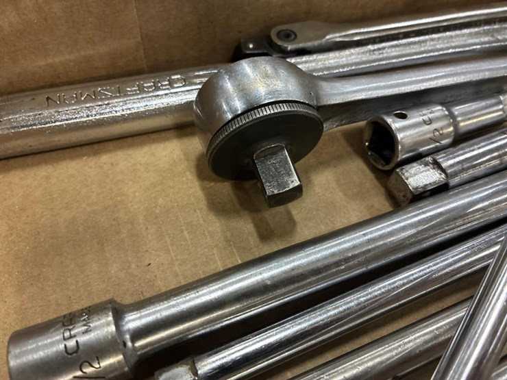 #115286-•-assorted-ratchet-&-extentions-image-5