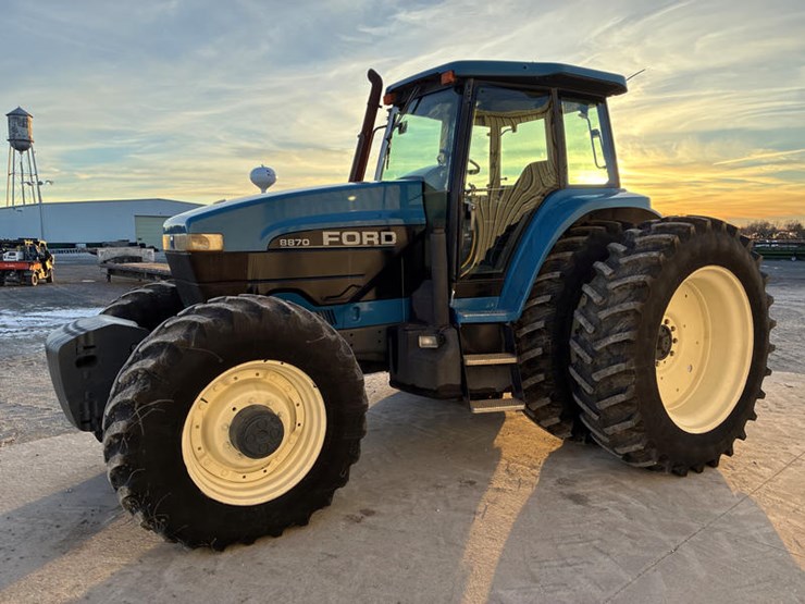 new-holland-8870-image-12