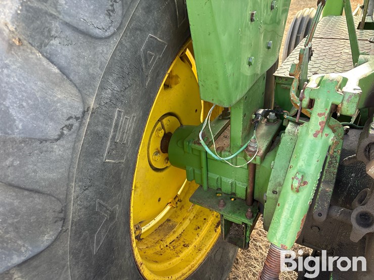 1979-john-deere-2840-image-18