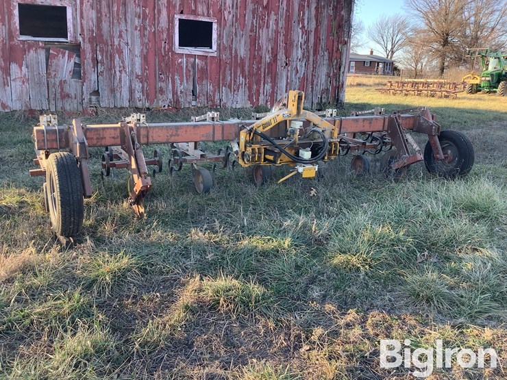 bush-hog-6r30-danish-tine-cultivator-w/scout-ii-buffalo-guidance-system-image-3