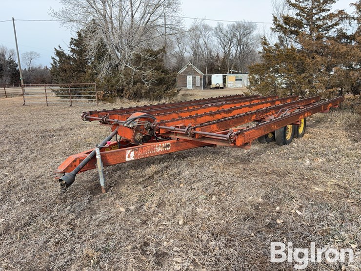farmhand-12x23-t/a-bale/stack-mover-image-1