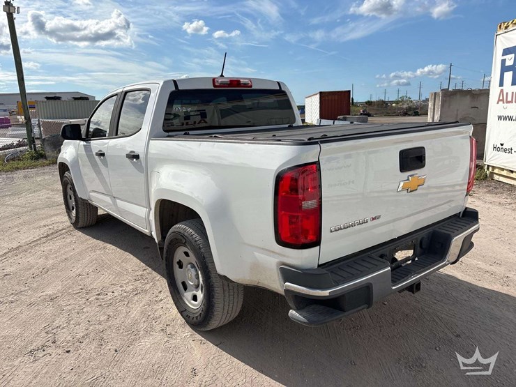 2017-chevrolet-colorado-image-3