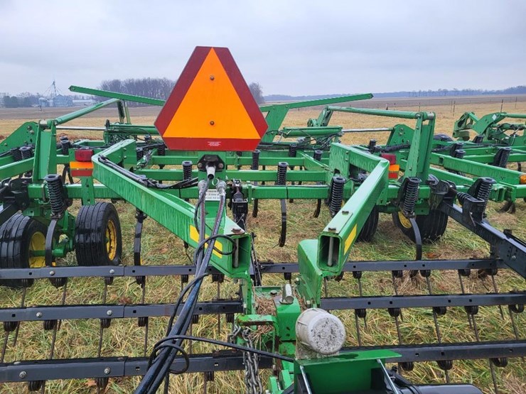 john-deere-2200-image-46