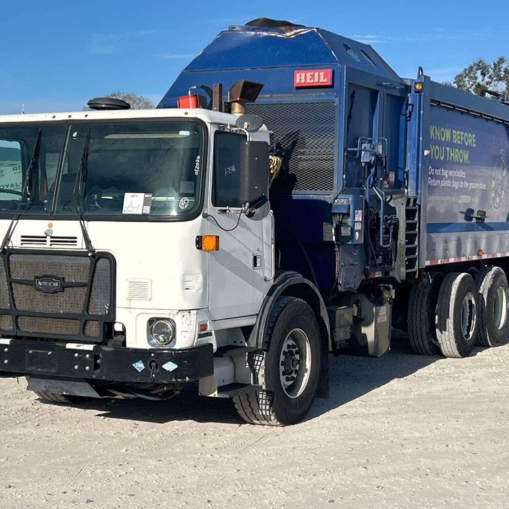 2019 AUTOCAR XPEDITOR