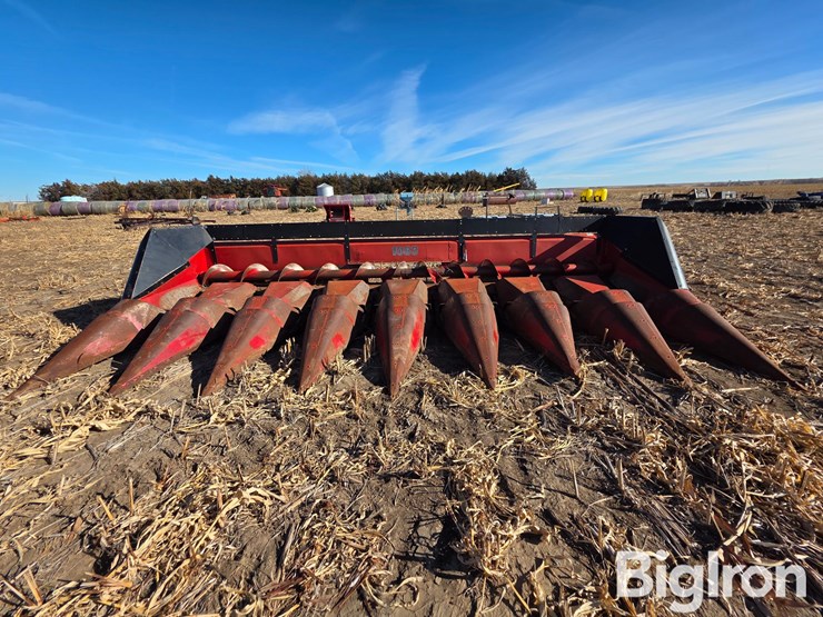 1989-case-ih-1083-image-2
