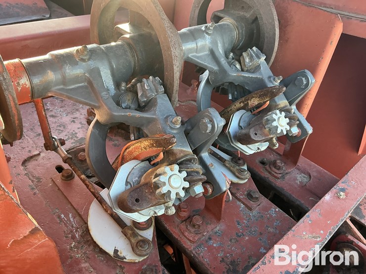 1989-hesston-4650-image-14