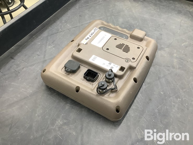 2019-john-deere-greenstar-3-image-5