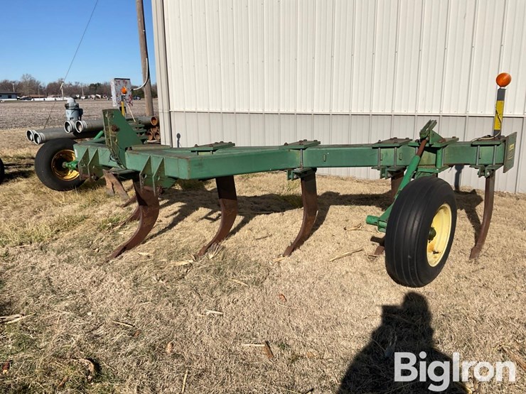 john-deere-915-image-1