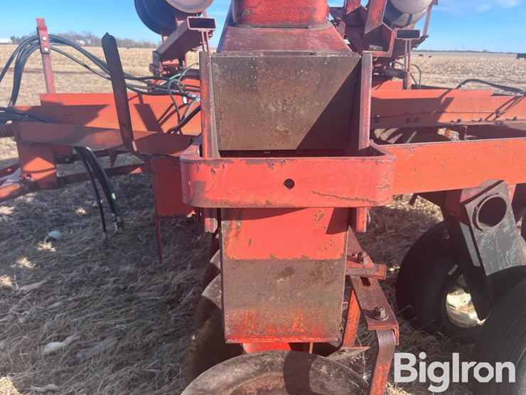 international-485-image-19