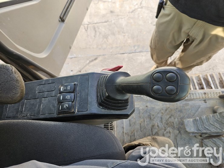 2019-volvo-ec350el-image-35