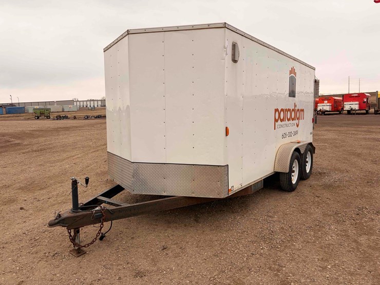 2012-carry-on-enclosed-trailer-image-1