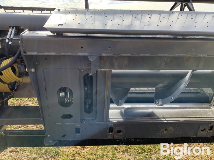 2014-gleaner-9250-image-12