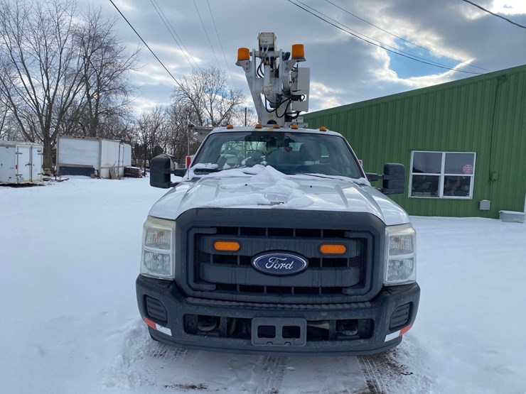 2014-ford-f350-sd-image-3