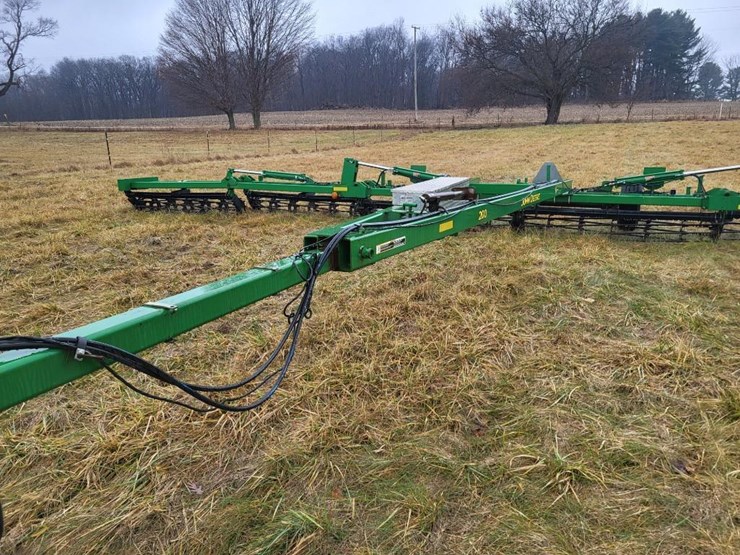 200-john-deere-200-image-9