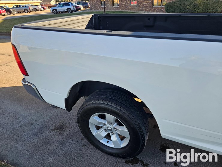 2019-dodge-1500-image-16