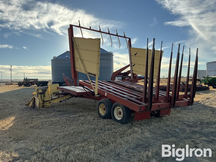 new-holland-1037-image-7