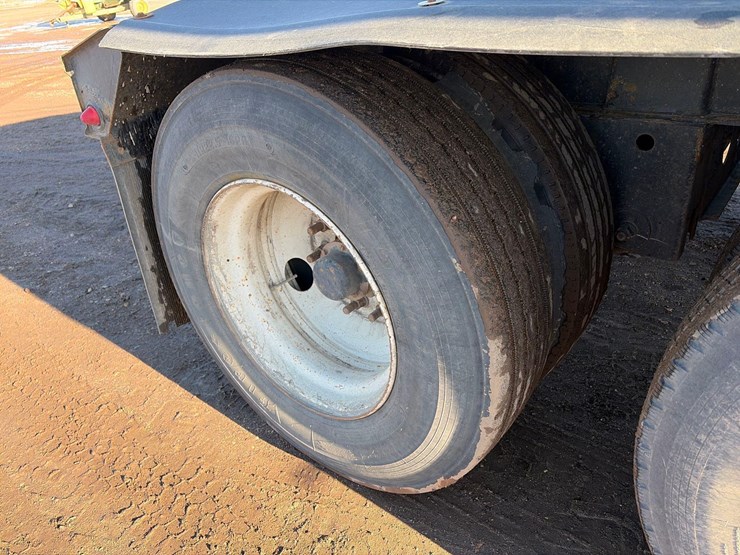 2016-smithco-side-dump-image-19