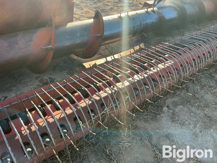 international-810-image-11